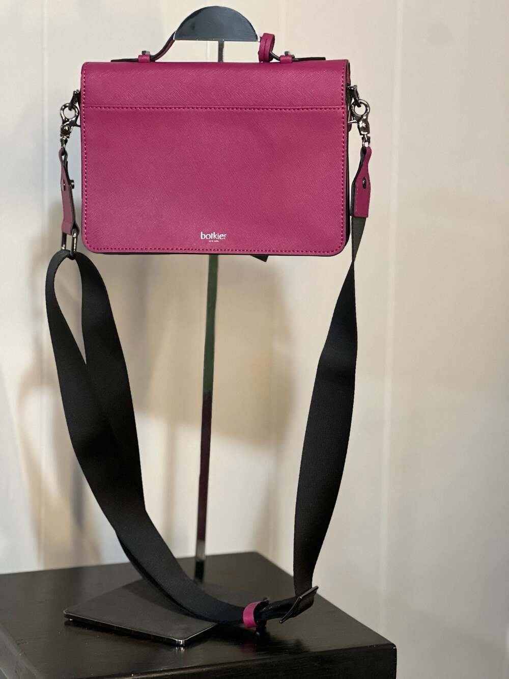 Botkier Cobble Hill Crossbody Magnetic Flap Bag in Fuchsia Pink Saffiano Leather - Picture 8 of 9